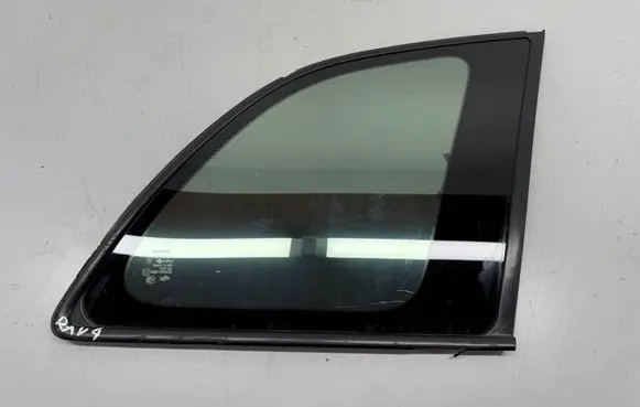 Toyota RAV 4 (XA20) Rear side window 43R00122