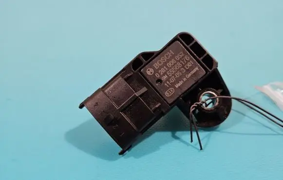 Opel Antara Air pressure sensor 0281006052 IMPRK1401762