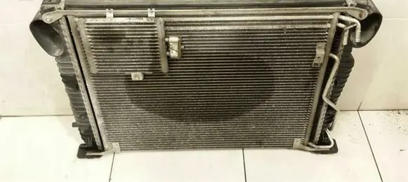 Mercedes-Benz SL R230 Radiator set A2305000303