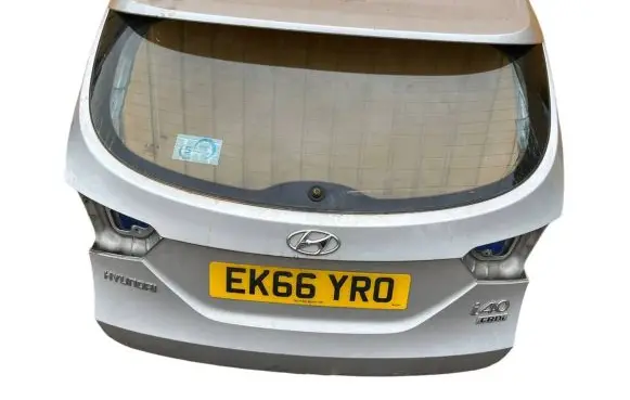 Hyundai i40 Tailgate/trunk/boot lid