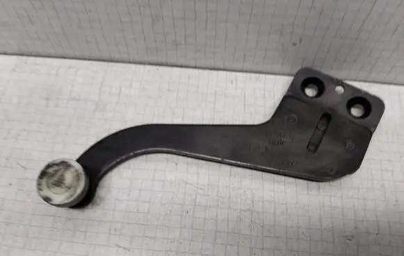 Volkswagen Transporter - Caravelle T5 Sliding door upper roller guide/hinge 7H0843436E