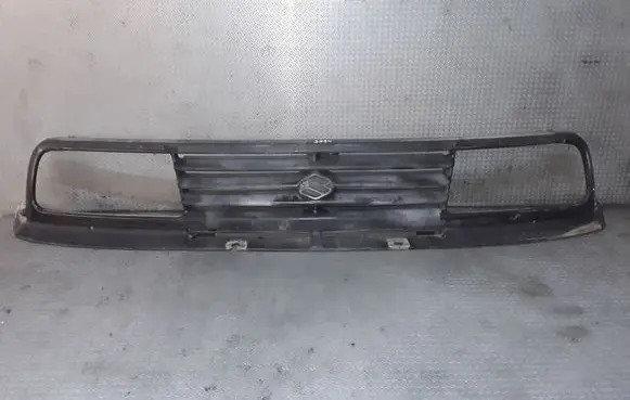 Suzuki Vitara (ET/TA) Front bumper upper radiator grill