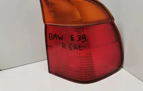 BMW 5 E39 Rear/tail lights 383326