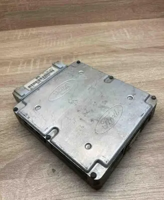 Ford Fiesta Engine control unit/module ECU 92FB12A650FB 2FFB