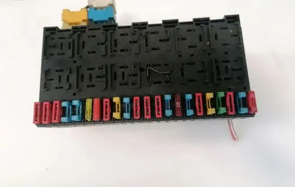 Volkswagen Vento Fuse box set