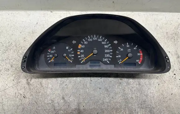 Mercedes-Benz E W210 Speedometer (instrument cluster) A2105401448