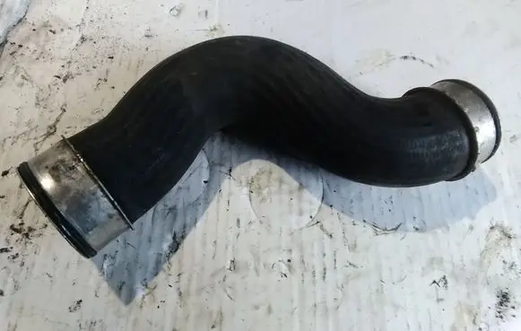 Volkswagen Golf V Intercooler hose/pipe