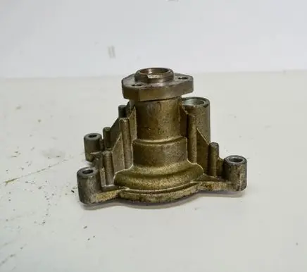 Volkswagen Golf VI Water pump