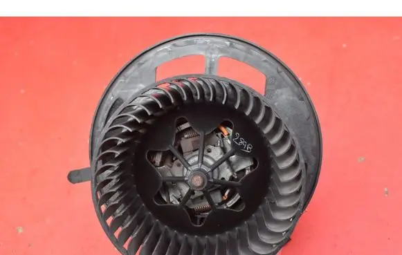 BMW X3 F25 Heater fan/blower 