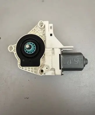 Audi A4 S4 B8 8K Rear door window regulator motor 8K0959812A 130440261641 1101919813201