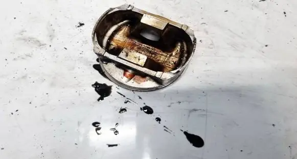 Subaru B9 Tribeca Piston 