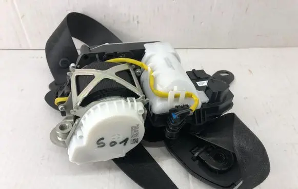 BMW X3 G01 Front seatbelt