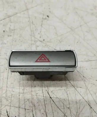 Ford Mondeo MK IV Hazard light switch 13A350