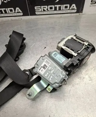 Mercedes-Benz E W212 Front seatbelt A2128607585