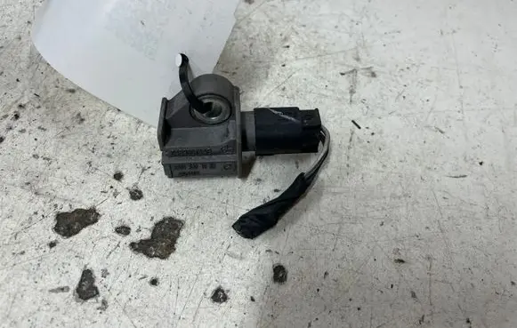 Chrysler Grand Voyager V Airbag deployment crash/impact sensor 04896011AB A2048201985 5WK43584