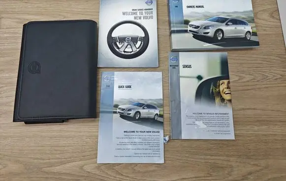 Volvo V60 Owners service history hand book 