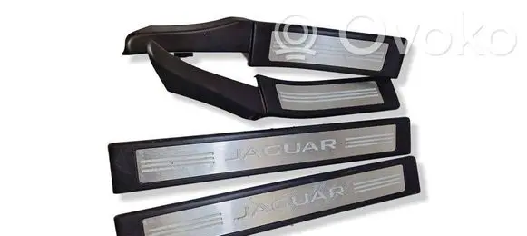 Jaguar XF X250 sill trim set (inner) 