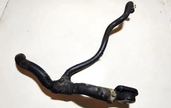 Opel Signum Engine coolant pipe/hose 90573185