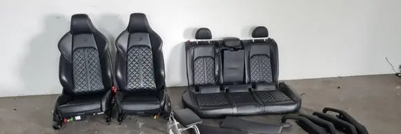Seat set