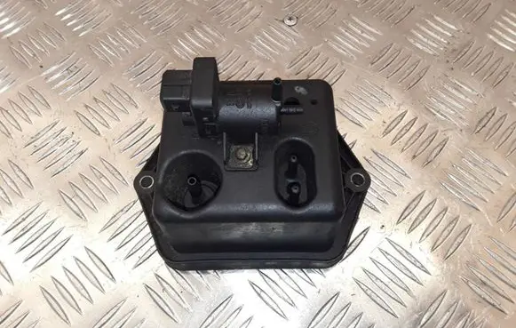 Vacuum valve