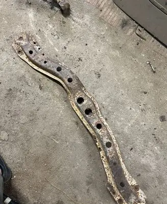 Opel Frontera B Gearbox mounting bracket