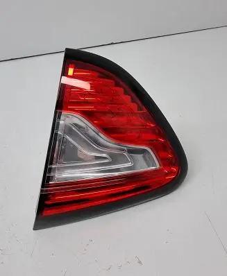 Renault Captur Tailgate rear/tail lights 265501712R