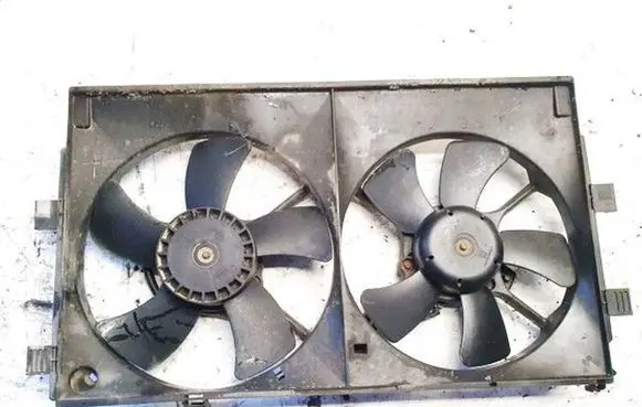 Citroen C-Crosser Radiator cooling fan shroud 070703