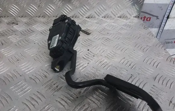 Ford Galaxy Accelerator throttle pedal 7M4721603B YM219F836GA