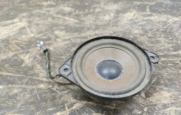 Mercedes-Benz CL C215 Panel speaker 2208201302