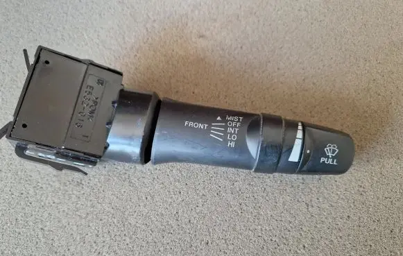 Mitsubishi L200 Wiper switch 