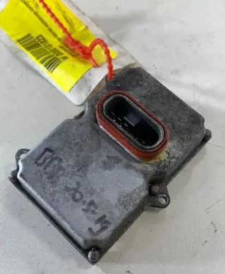 Headlight ballast module Xenon