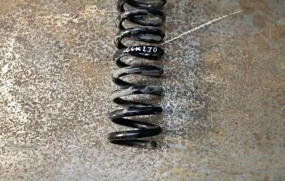 Mercedes-Benz CLK A209 C209 Rear coil spring