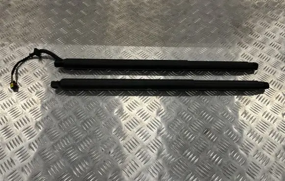 KIA Pro Cee'd III Tailgate strut PU16558