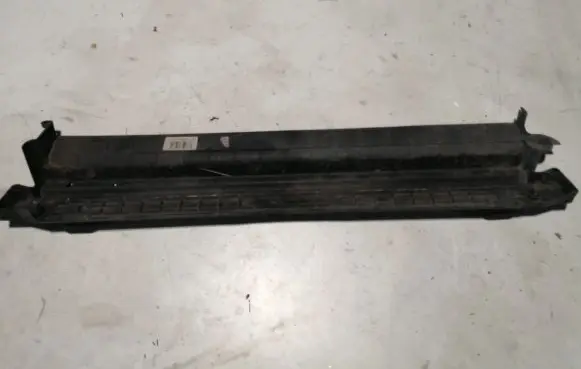 BMW 5 E60 E61 Top upper radiator support slam panel 7805598