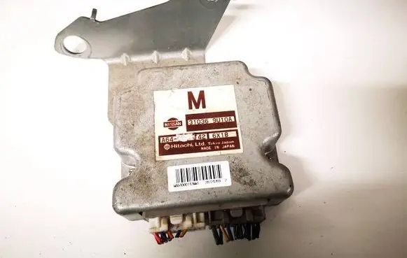Nissan Note (E11) Gearbox control unit/module 310369u10a