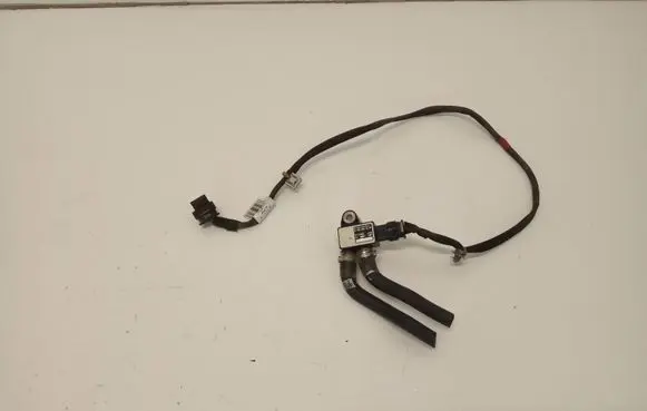 Mercedes-Benz C W205 Detonation knock sensor A0009057303 SD0001