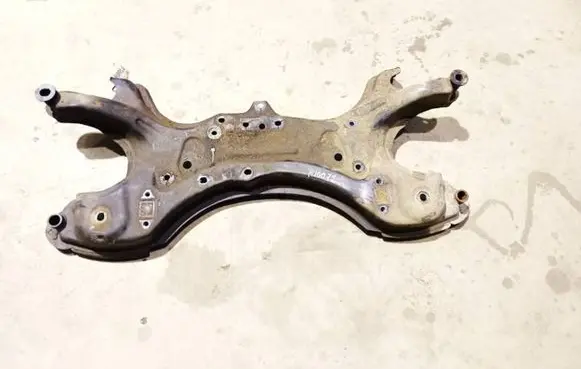 Toyota Corolla E120 E130 Front subframe
