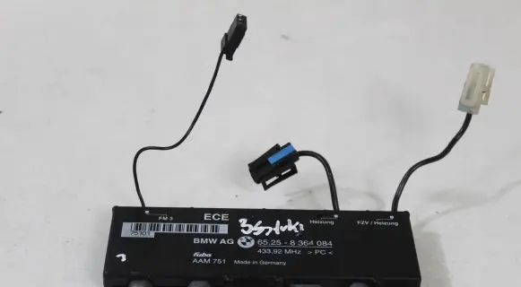 BMW M5 Sound amplifier 8364084