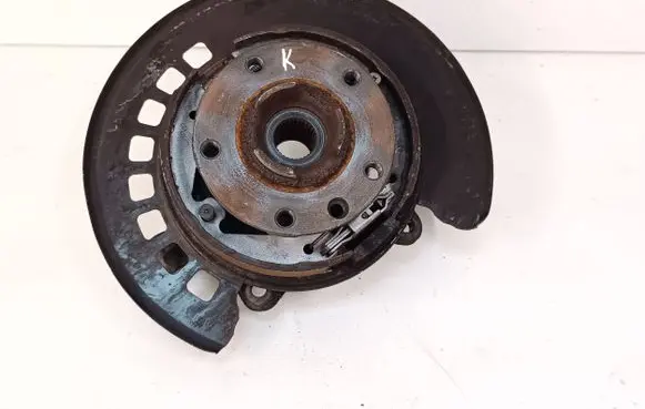 Audi Q7 4L Rear wheel hub 7L8505435A