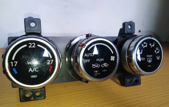Suzuki SX4 Climate control unit 3951079J01 6317