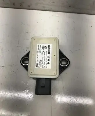 Audi A5 8T 8F ESP acceleration yaw rate sensor 8K0907637A 0265005667 300607