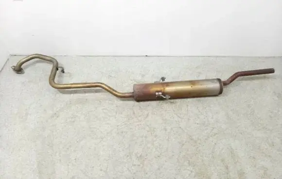 Toyota Yaris Rear muffler/silencer tail pipe 10Y04
