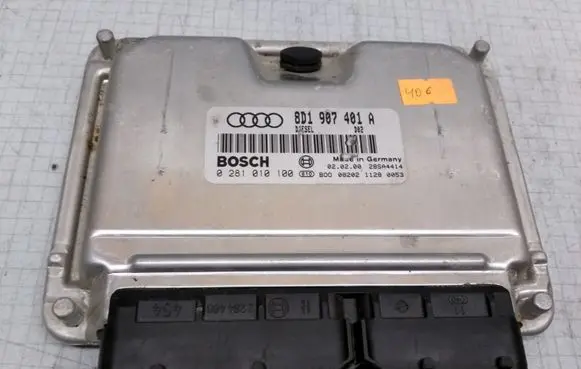Audi A6 S6 C5 4B Engine control unit/module 0281010100 8D1907401A