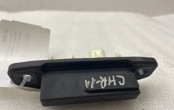 Toyota C-HR I Tailgate/trunk/boot exterior handle 