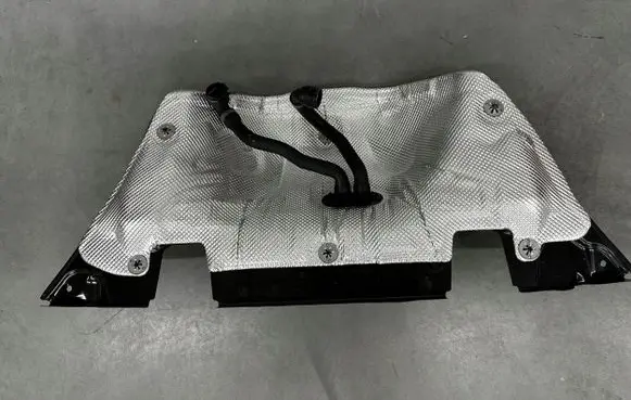 Audi Q5 SQ5 Heat shield in engine bay 