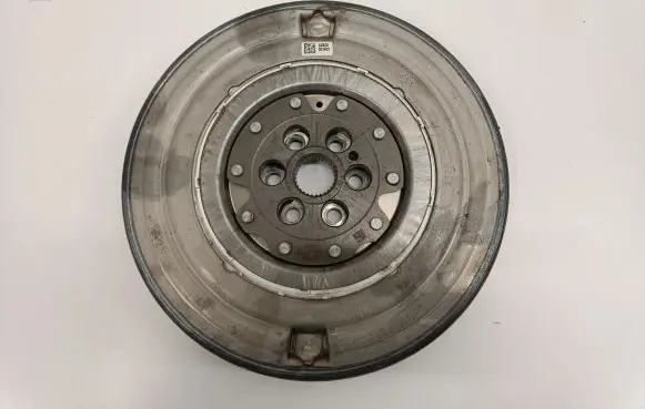 Mercedes-Benz CLA C118 X118 Dual mass flywheel A2820301400