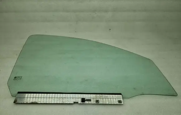 Opel Combo C Front door window glass four-door 43R001142