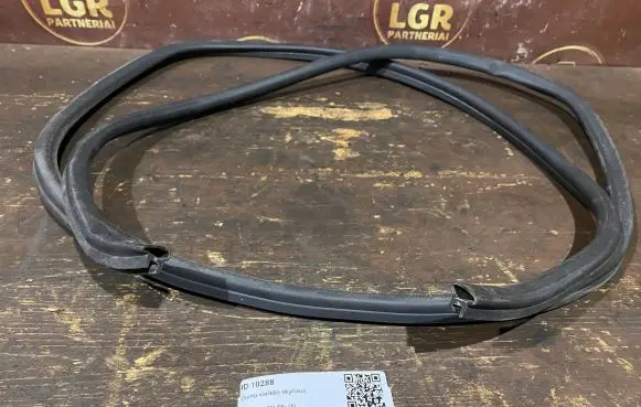 BMW 5 F10 F11 Engine compartment rubber 