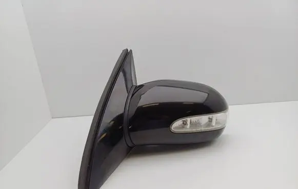 Mercedes-Benz R W251 Front door electric wing mirror