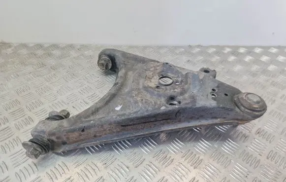 Mercedes-Benz SLC C107 Front lower control arm/wishbone A1073301307 1073301307